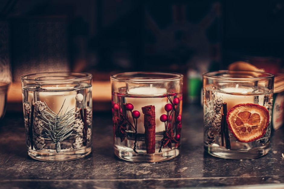 Cinnamon Pinecone Scented Candle