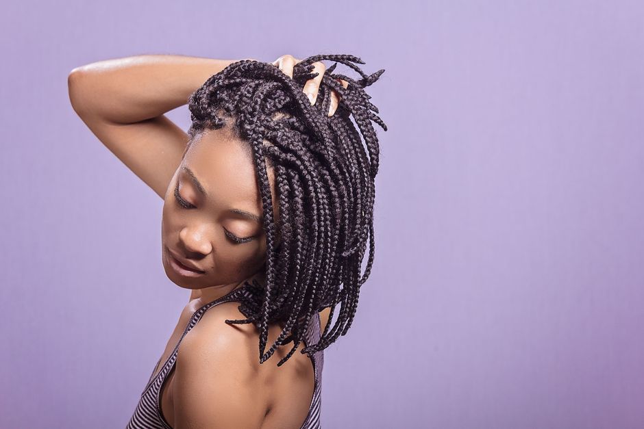 Face-Framing Mini Braids & Clear Elastics