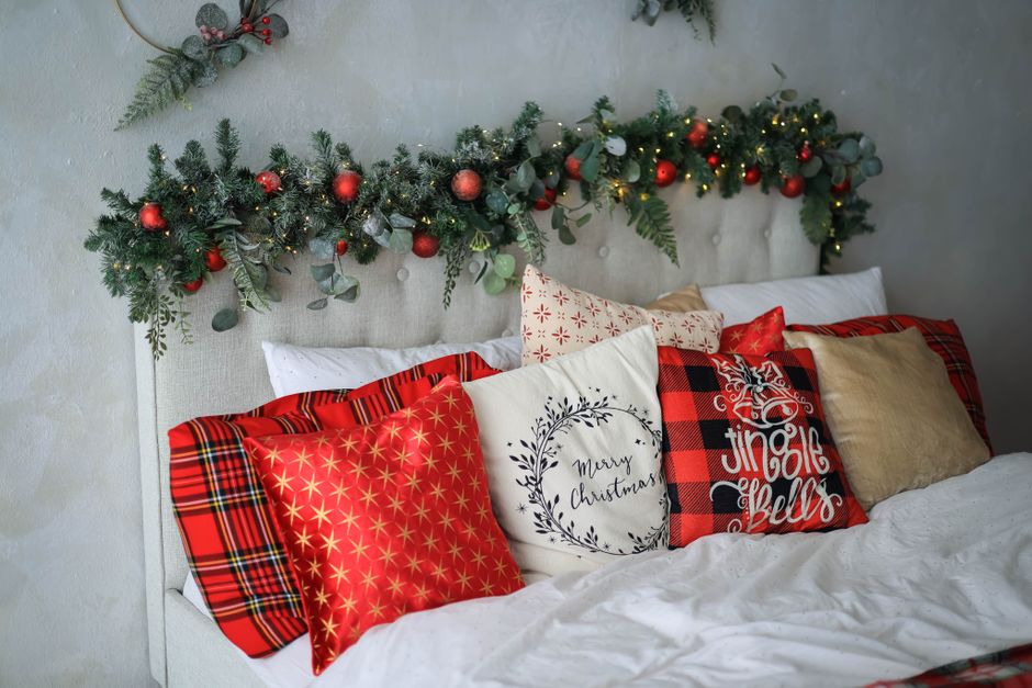 Holiday Decorative Throw Pillow Covers
