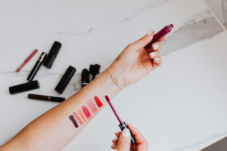 Hydrating Lip Oil with Tint