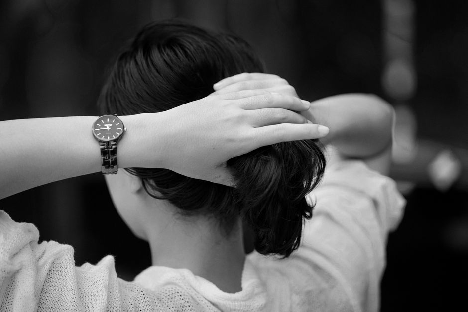 Minimalist French Pin Chignon