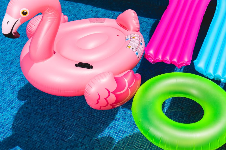 7 Pool Float Storage Ideas to Organize Your Backyard Oasis