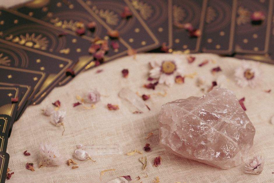 Rose Quartz Crystal Charging Plate