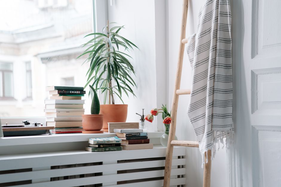 Rustic Wooden Ladder Blanket Rack
