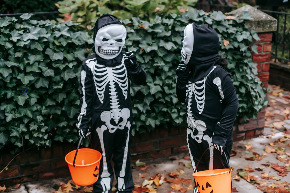 Spooky Skeleton Wall Hooks