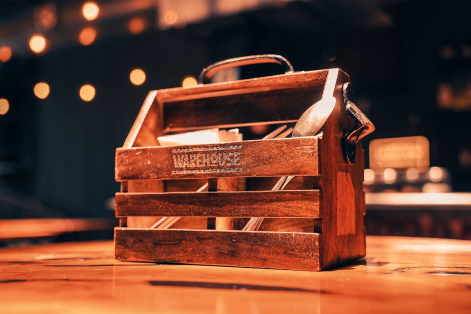 Unfinished Wooden Beer Caddy Kit