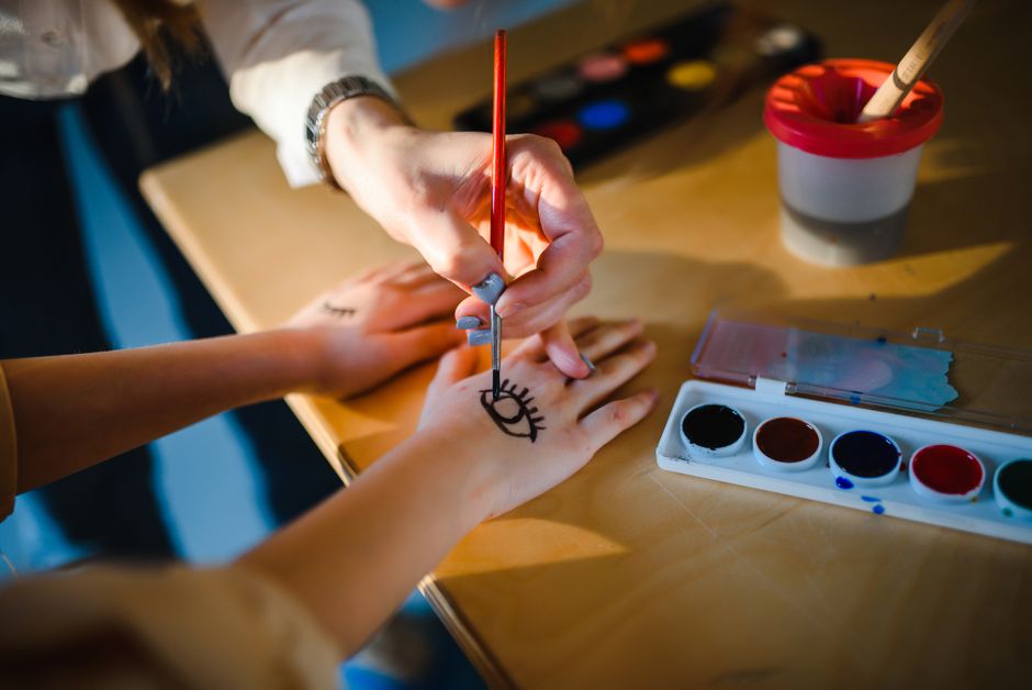Washable Tempera Paint Pots