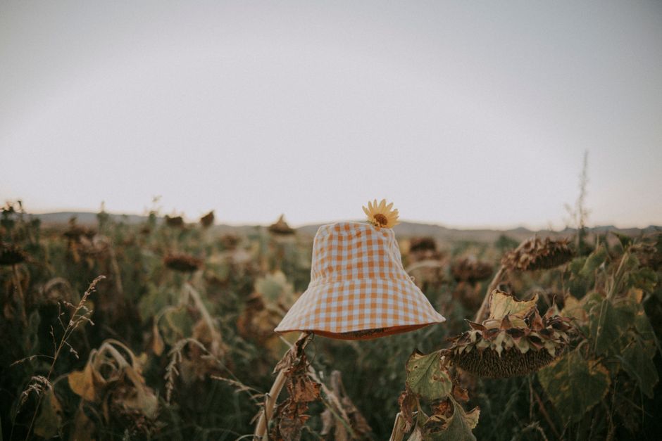 Wide Brim Bucket Hat Shield
